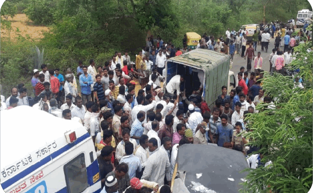 ಚಿಂತಾಮಣಿ ಬಳಿ ಅಪಘಾತ, ಒಂದೇ ಕುಟುಂಬದ ನಾಲ್ವರು ಸಾವು, 6 ವರ್ಷದ ಮಗು ಅಪಾಯದಿಂದ ಪಾರು