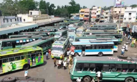 ಬೆಂಗಳೂರು: ತೆರಿಗೆ ಪಾವತಿಸದೆ ರಾಜ್ಯದ ಹೊರಗೋಟಿ 25 ಅಂತರ್ರಾಜ್ಯ ಬಸ್‌ಗಳು ವಶಪಡಿಕೆ