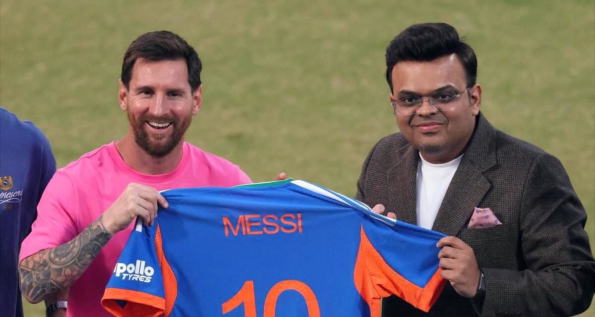 ಲಿಯೋನೆಲ್ ಮೆಸ್ಸಿ ವಂತರಾ ವಿಶೇಷ ಭೇಟಿಯೊಂದಿಗೆ 2025 ರ G.O.A.T ಇಂಡಿಯಾ ಪ್ರವಾಸ ಮುಕ್ತಾಯ