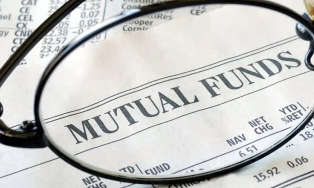 ಮ್ಯೂಚುವಲ್ ಫಂಡ್ ನಿಯಮಗಳಲ್ಲಿ ಹೂಡಿಕೆದಾರರ ವೆಚ್ಚ ಕಡಿತಗೊಳಿಸಿ ಪಾರದರ್ಶಕತೆ ಹೆಚ್ಚಿಸಿದೆ. ಹೊಸ ನಿಯಮದಿಂದ ಲಕ್ಷಾಂತರ ರೂ ಲಾಭ