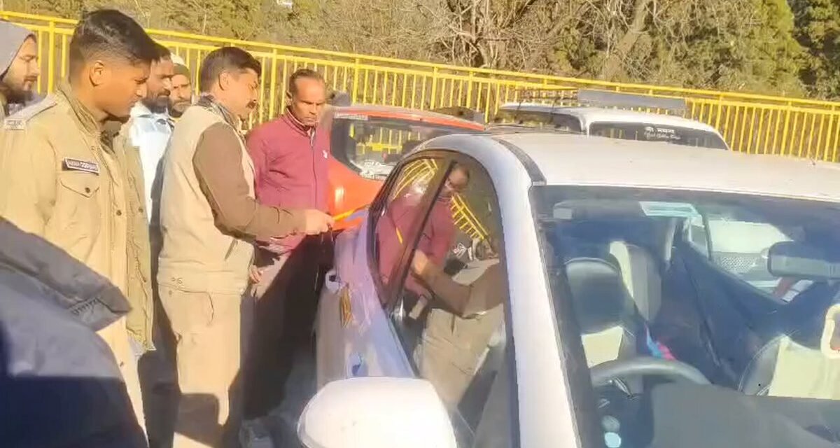 ಉತ್ತರಾಖಂಡದ ನೈನಿತಾಲ್ ನಲ್ಲಿ ಕಾರಿನಲ್ಲಿ ಮಲಗಿದ್ದ ಕಾರು ಚಾಲಕ ಅಲ್ಲಿಯೇ ಪ್ರಾಣ ಬಿಟ್ಟಿರುವ ದಾರುಣ ಘಟನೆ