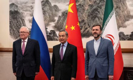 ಟ್ರಂಪ್‌ ಹೊಸ ಆದೇಶ! – ಚೀನಾ,ಇರಾನ್‌ ಹಾಗೂ ರಷ್ಯಾವನ್ನು ದೇಶದಿಂದ ಹೊರಡಿಸಿ