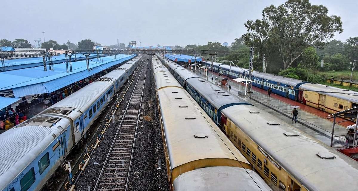 ಕರ್ನಾಟಕಕ್ಕೆ ₹7,748 ಕೋಟಿ ರೈಲ್ವೆ ಅನುದಾನ; 61 ನಿಲ್ದಾಣ ಪುನರ್‌ವಿಕಸನ